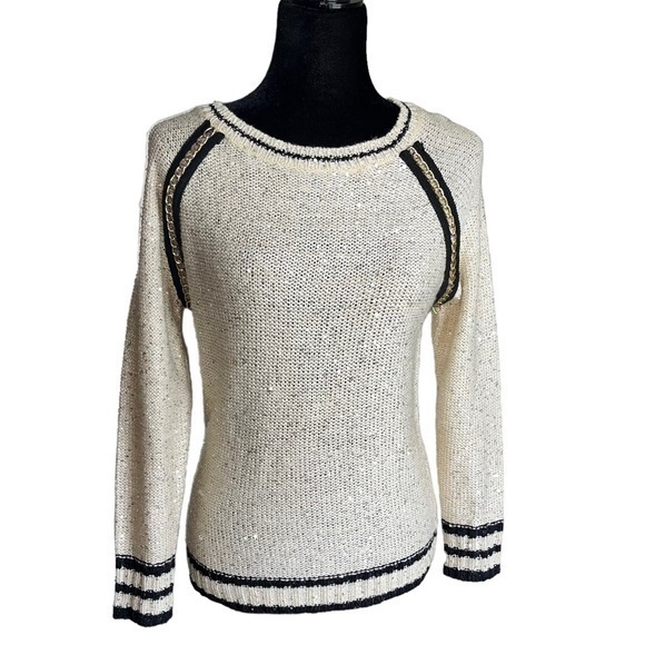 Women's Cream and Black Sweater - Picture 1 of 10